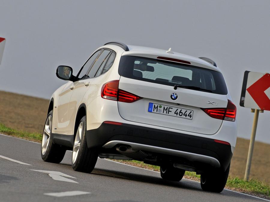  BMW X1 xDrive 2.0d 2009 года  (фото 16 из 30)